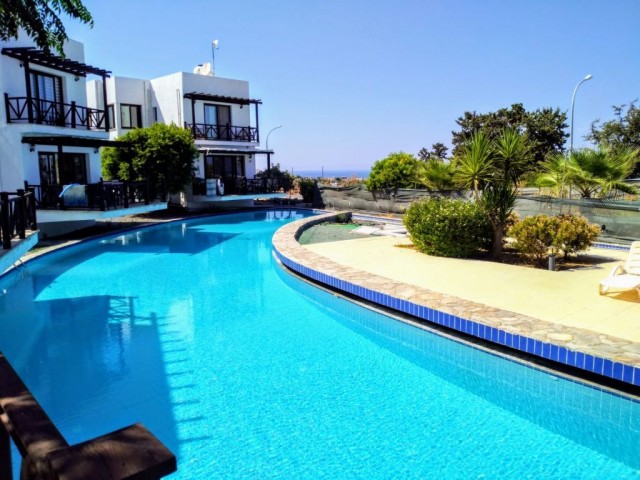 Girne'de Yeşiltepe 3+1 Eşyalı villa  satılık  +90 533 841 76 78