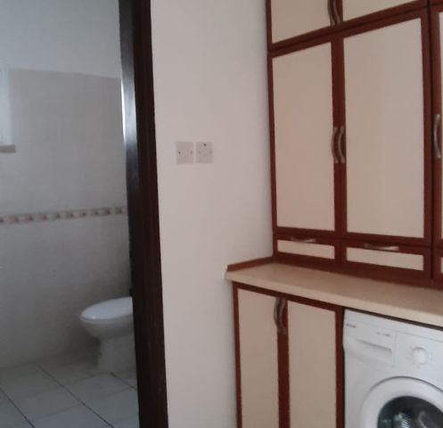 3 bedroom unfurnished apartment for rent in Kyrenia Center