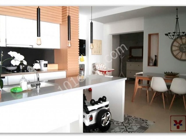 3 Bedroom Penthouse for Daily Rent in Iskele Long Beach