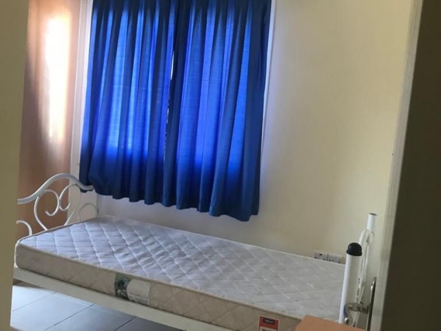 Girne Merkez'de Jasmine Court karşısında 2+1 Daire Kiralık