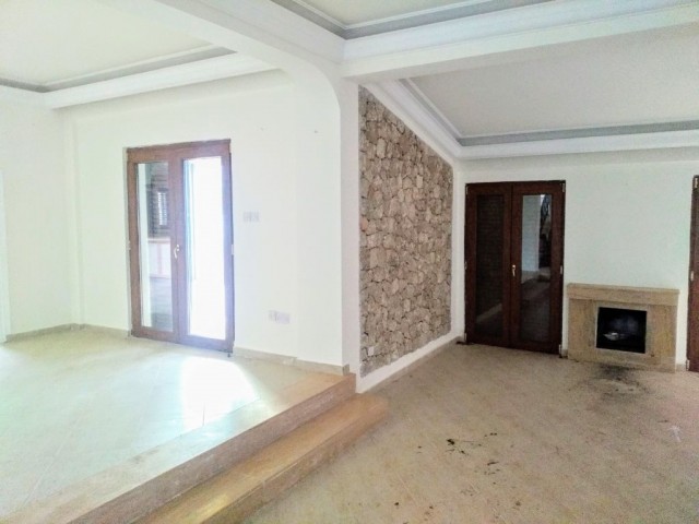 3 bedroom  Villa for sale in  Karaoğlanoğlu / Kyrenia