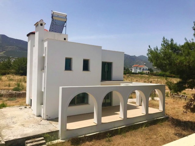 Garden villa for sale in Kyrenia Çatalköy with 3 + 1 swimming pool and super mountain sea view