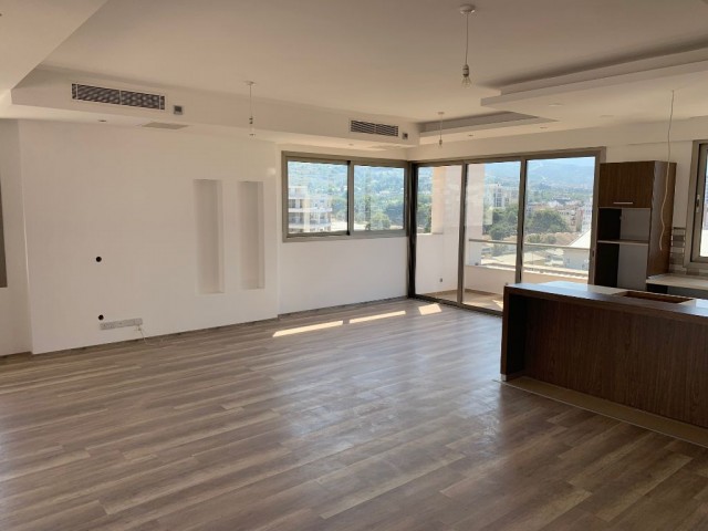 3+1 duplex penthouse for sale in Kyrenia