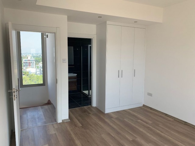 Girne'de 3+1 satılık duplex penthouse