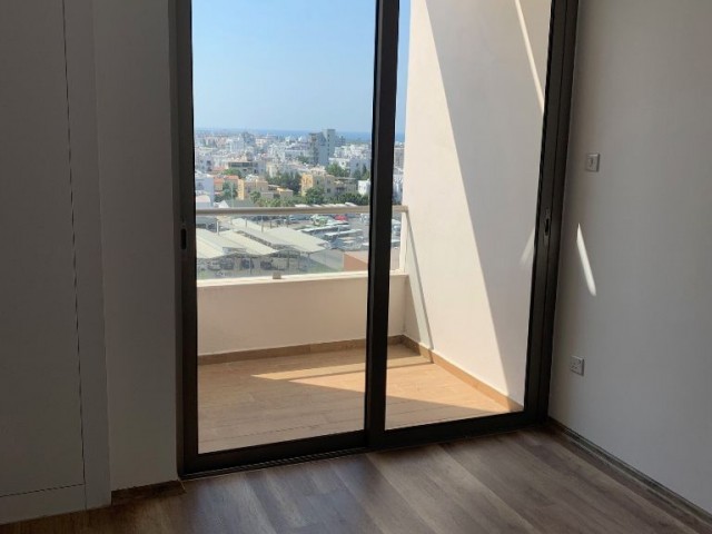 Girne'de 3+1 satılık duplex penthouse