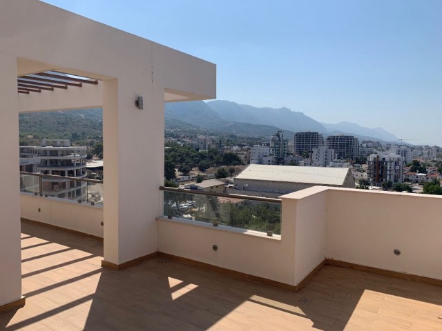 3+1 duplex penthouse for sale in Kyrenia