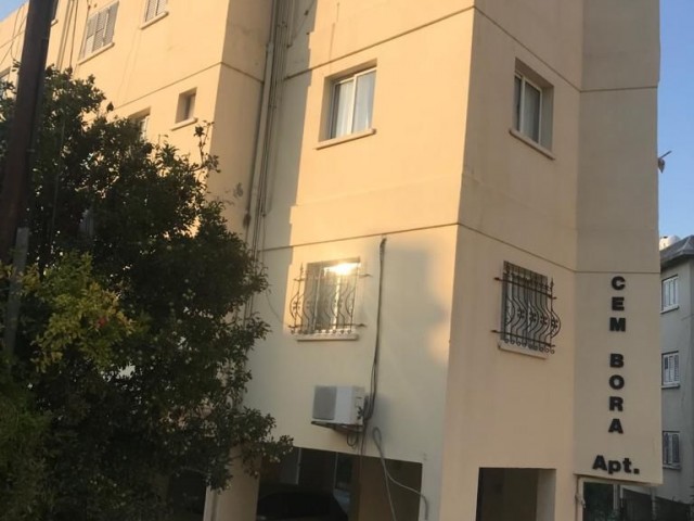 Voll möblierte 2-Zimmer-Wohnung zum Verkauf in türkischen KOKANLI mit Meerblick in Kyrenia ** 