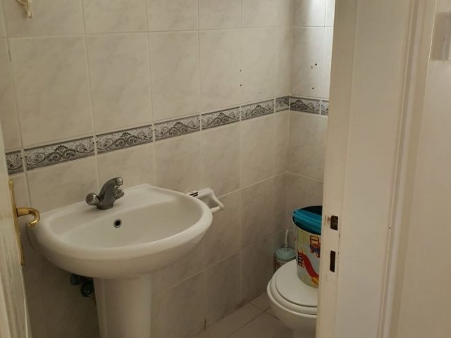 2+1 flat for rent in Zeytinlik, Kyrenia