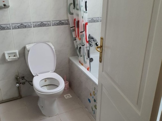 2+1 flat for rent in Zeytinlik, Kyrenia