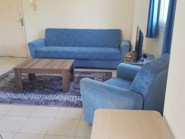 2+1 flat for rent in center of Kyrenia