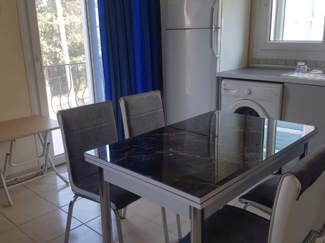 2+1 flat for rent in center of Kyrenia