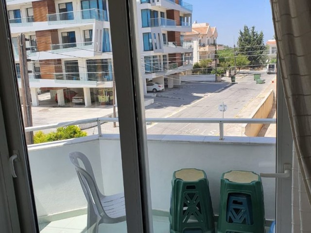 2 bedroom flat for rent near Nusmar market, Kyrenia center