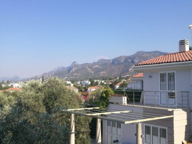 3 bedroom villa for sale with an amazing view in Kyrenia, Bellapais