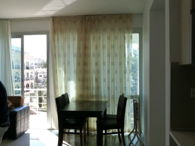 2 bedroom flat for rent in Girne center