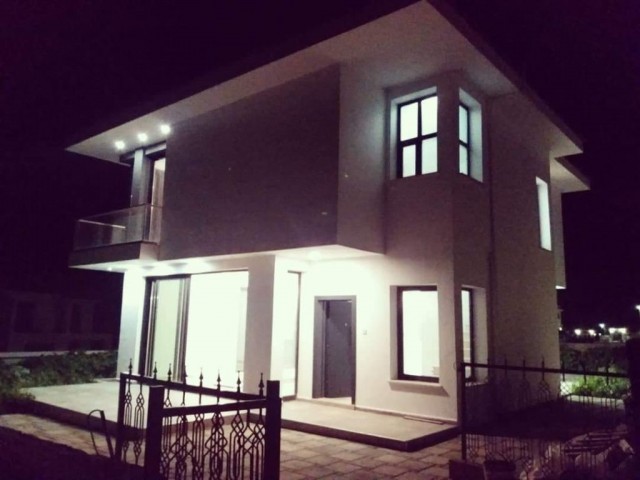 3 bedroom lux villa for sale in Kyrenia, Alsancak