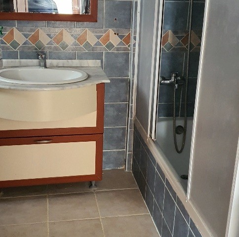 Kyrenia Central 4+1 Apartment Rental