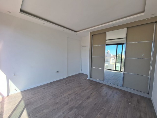 Wunderschöne 3 + 1 villa zu verkaufen in Alsancak / Kyrenia ** 