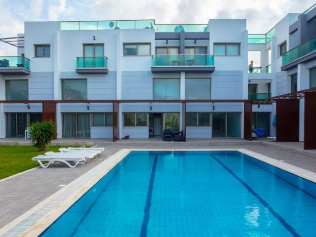 1 +1 luxury Duplex for sale in Karaoglanoğlu