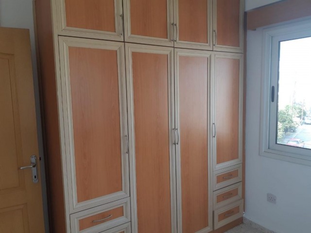 2+1 SATILIK DAİRE LEFKOŞADA, KIZILBAŞTA.