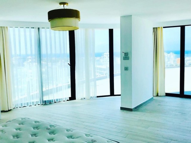 EN BÜYÜK VE EN GÜZEL DUBLEKS KİRALIK PENTHOUSE GİRNEDE 500 m2.