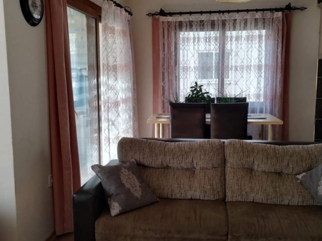 3+1 SATILIK DAİRE GİRNEDE, ZEYTİNLİK LİMAN ARKASINDA