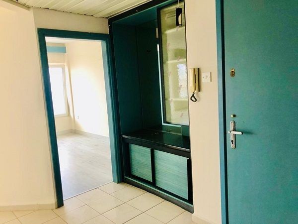 3+1 Wohnung zum Verkauf im Zentrum von Kyrenia, sifir zum Meer ** 