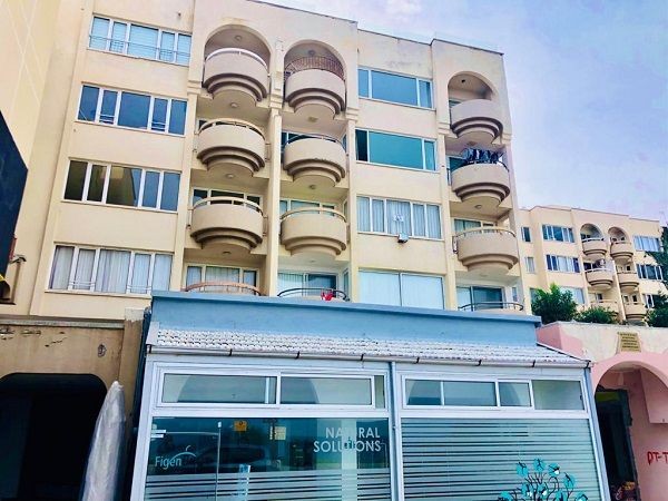 3+1 apartment for sale in the heart  of Kyrenia