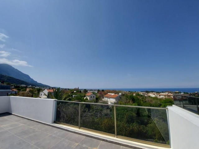 2+1 penthouse or garden apartment for sale in a complex with pool in Lapta area, Girne.