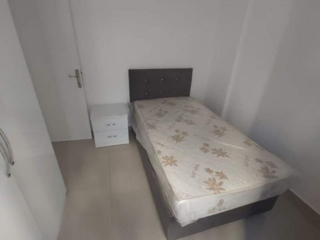 Gİrne Merkezde 2+1 kiralık daire. YENİ EŞYA. BARIŞ PARK BÖLGESİNDE 