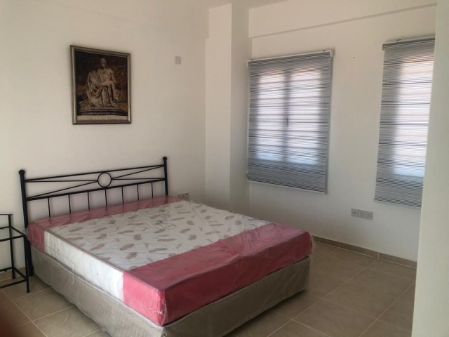 Akdeniz'e yürüyüş mesafede TATLISU'da haftalık  kiralık  3 + 1 villa!