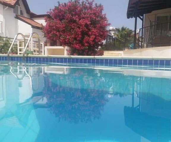 4+1 villa for daily rent in Esentepe 