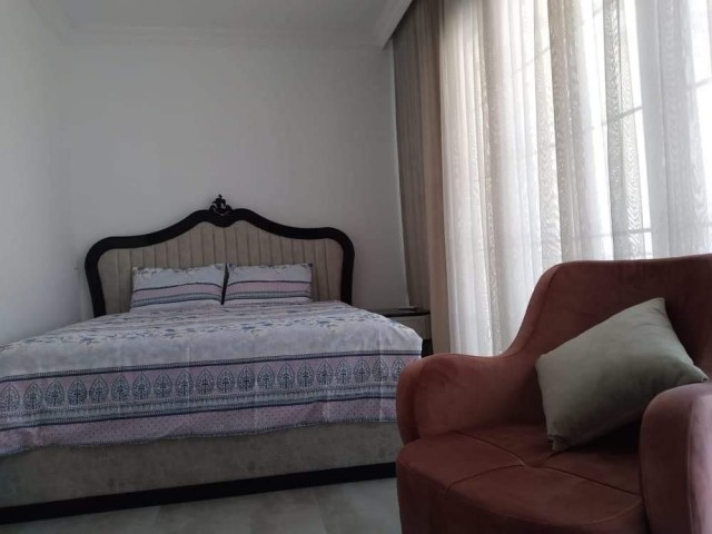 3+1 villa for daily rent in Alsancak