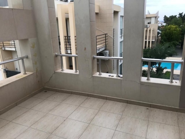 3+1 apartment for rent in center of Kyrenia, ONLY FOR FAMİLY 