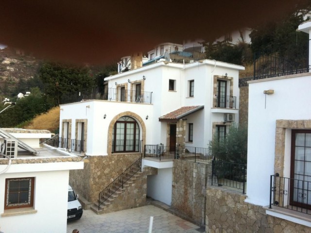 3+1 villa for daily rent in Bellapais