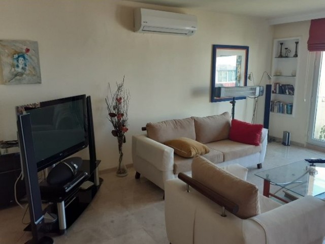 3+1 apartment for rent in center of Kyrenia