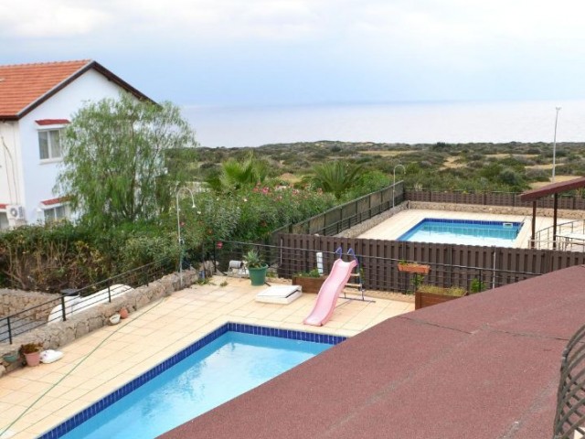 4+1 villa for sale in Esentepe, next to the sea