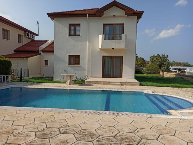 3+1 villa for daily rent in Alsancak