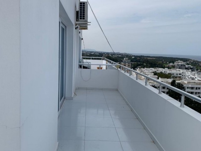 3+1 penthouse for sale in Kyrenia Center, Excellent Sea and Mountain Views