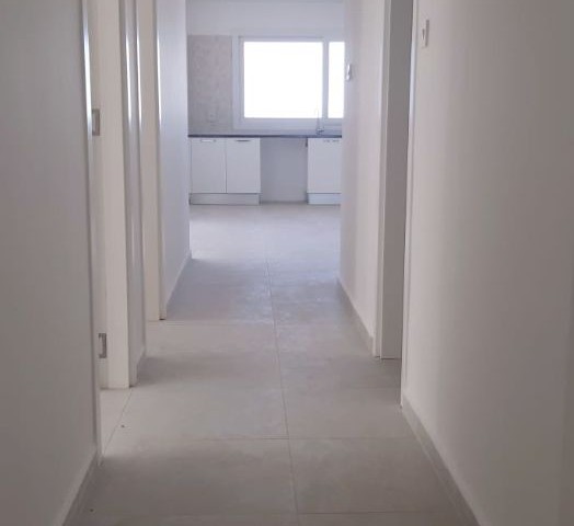 GİRNE MERKEZ'DE SATILIK 3+1 DAİRE