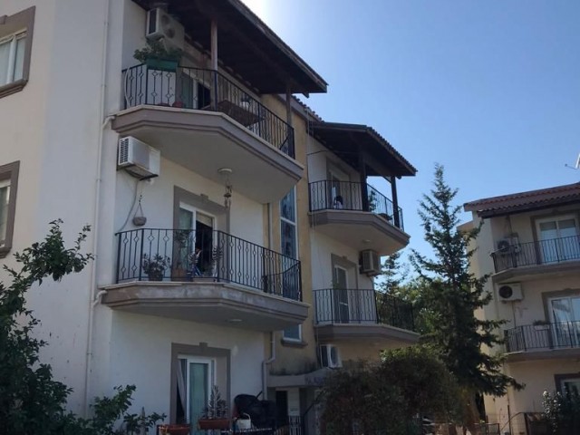 3+1 apartment for sale in Alsancak, Camelot beach area