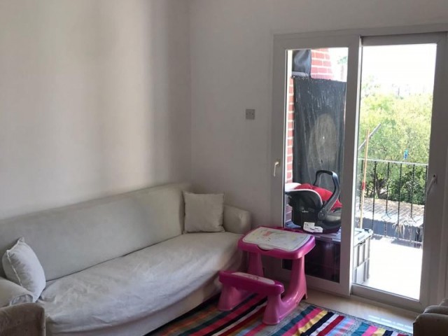 3+1 apartment for sale in Alsancak, Camelot beach area