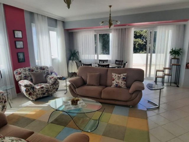 Spacious 4+1 penthouse for sale in Girne center 