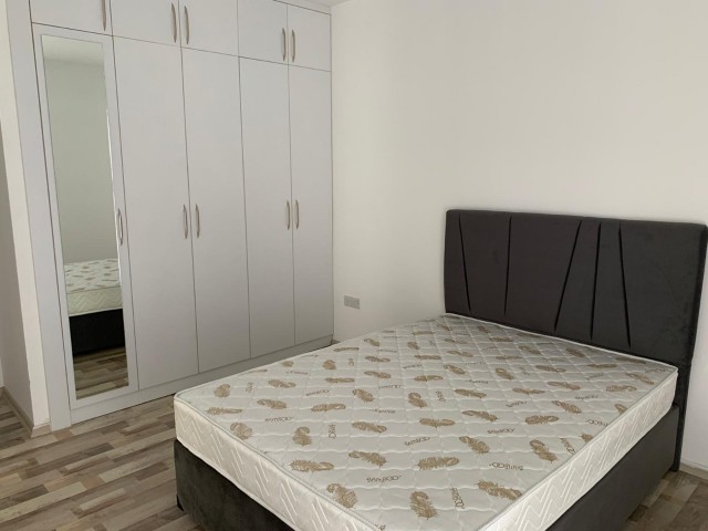 2+1 apartment for rent in Kyrenia center 