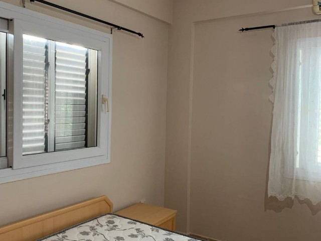 Spacious 3+1 flat for sale in Girne Center, easy access to everywhere!!!!!!!