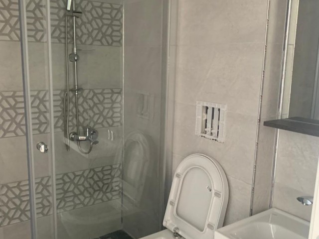 Girne Merkez'de kiralık yeni,lüks  3+1 daire 