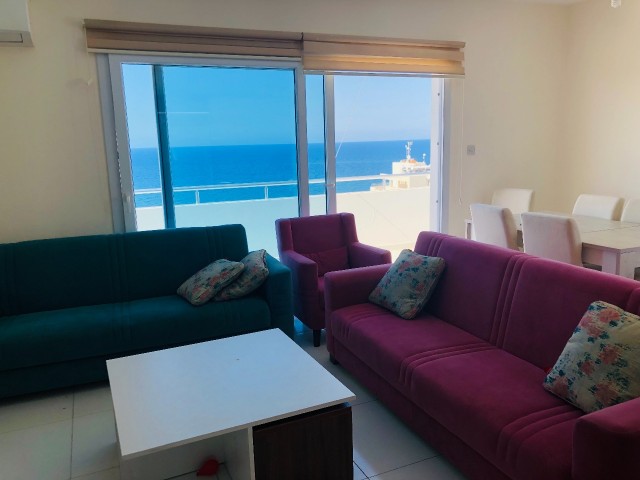 3 + 1 Penthouse zum Verkauf mit Meerblick im Zentrum von Kyrenia ** 