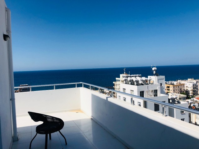 3 + 1 Penthouse zum Verkauf mit Meerblick im Zentrum von Kyrenia ** 