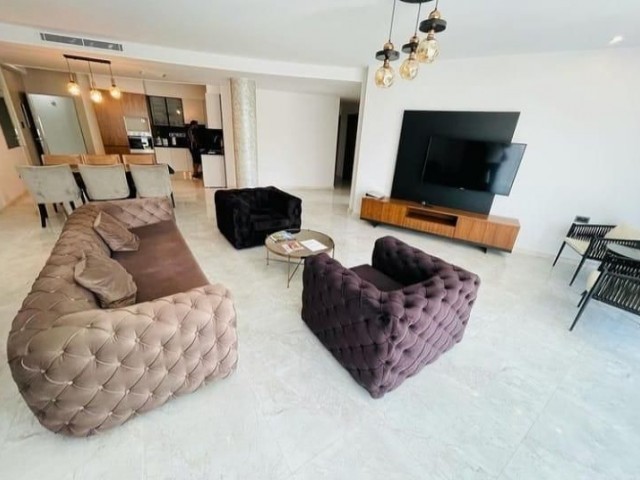 3+1 luxury apartment for rent in center of Kyrenia