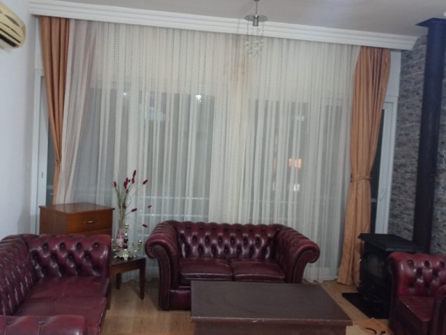 2+1 apartment for rent in the center of Kyrenia in site with swimming pool 