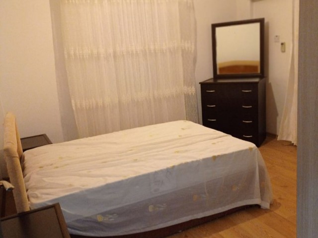 2+1 apartment for rent in center of Kyrenia,Kaşgar court area